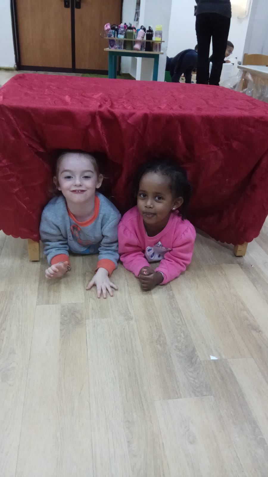 הבית של יעל by carolin - Illustrated by 2019 - Ourboox.com