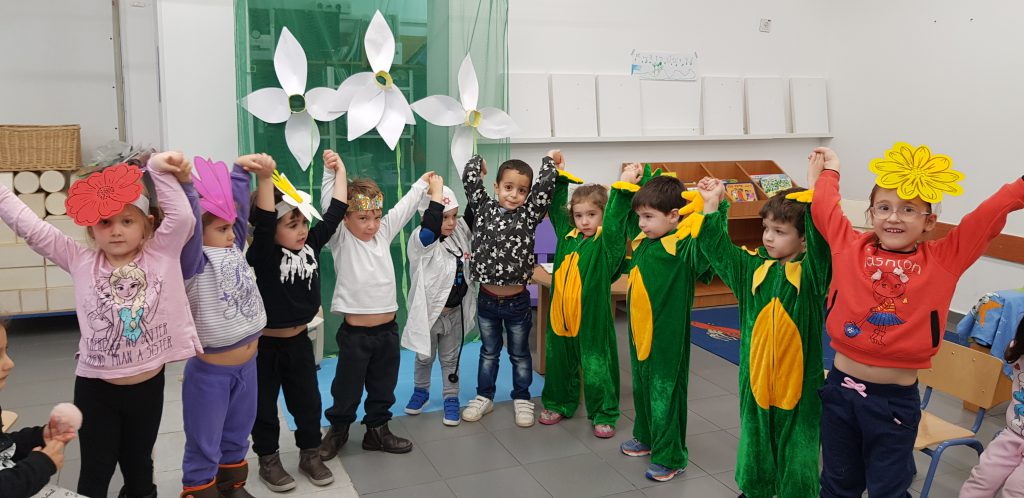 נרקיס מלך הביצה by biana - Ourboox.com