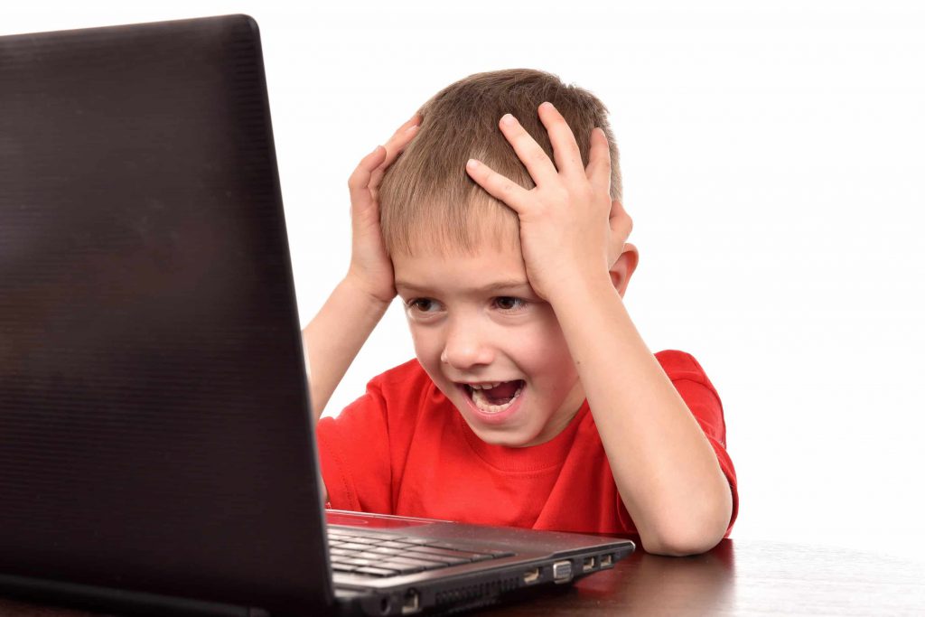 מעורבות הורית ברשת by adi brown - Illustrated by עדי בראון - Ourboox.com