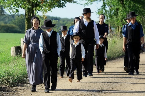 Amish Clothes
