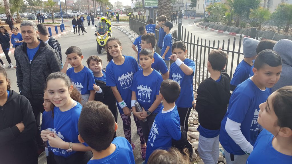 החינוך הגופני בשיזף by oded landau - Illustrated by צוות חנג - Ourboox.com