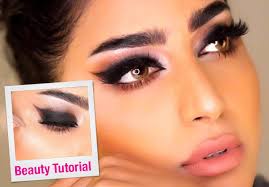 مكياج by MEMO - Illustrated by مريم جعبة  - Ourboox.com