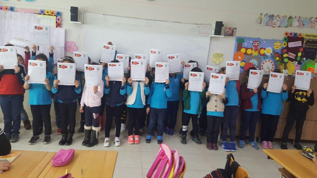 Askerlerimize Mektup by Nurten Karakış - Illustrated by Nurten Karakış - Ourboox.com