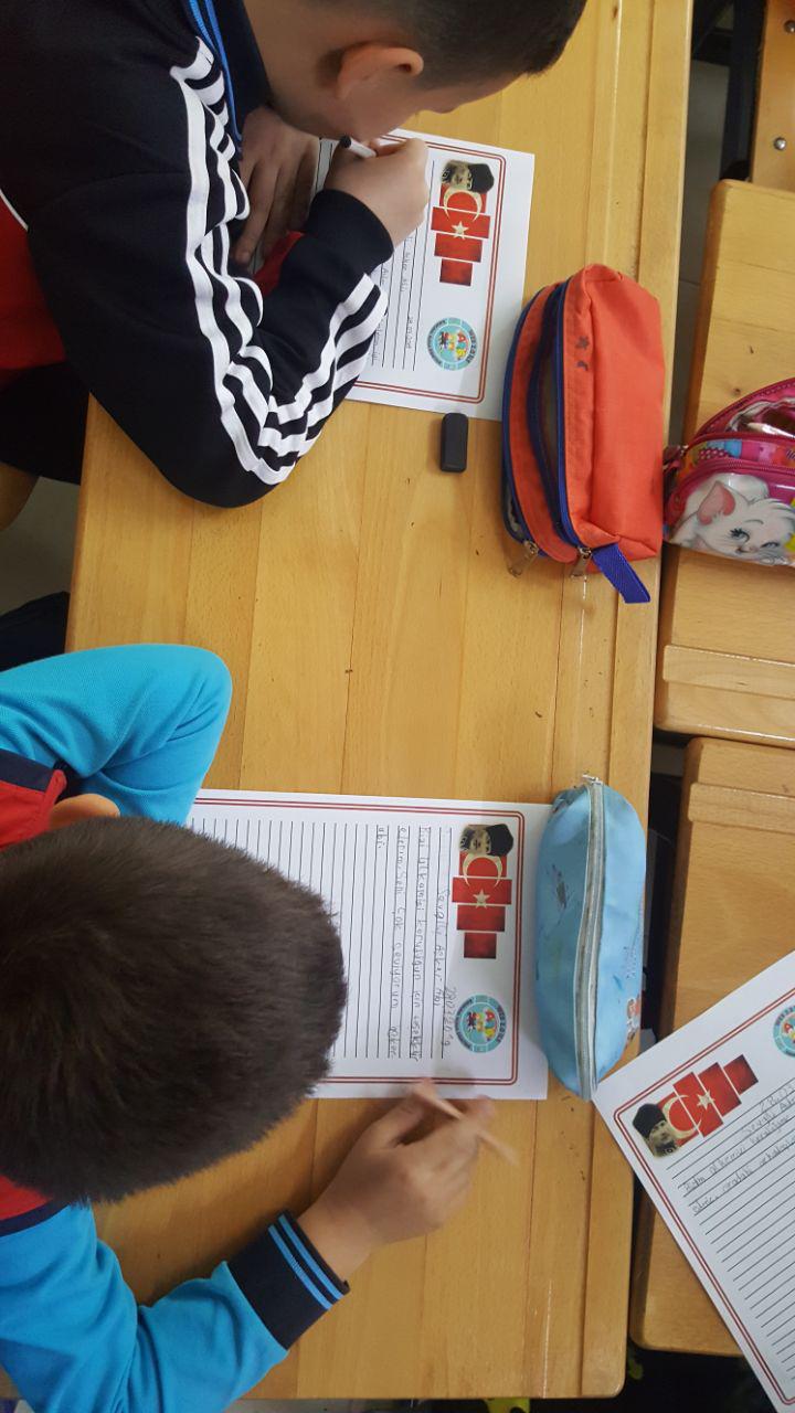 Askerlerimize Mektup by Nurten Karakış - Illustrated by Nurten Karakış - Ourboox.com