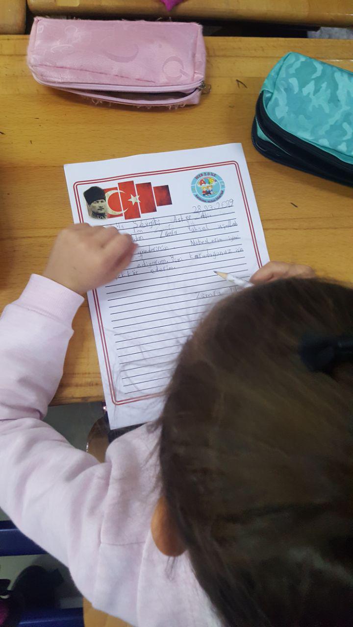 Askerlerimize Mektup by Nurten Karakış - Illustrated by Nurten Karakış - Ourboox.com