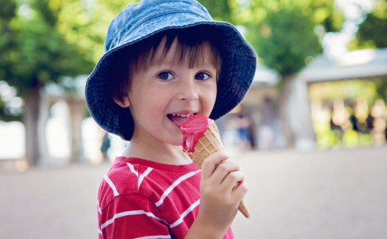 יום כיף עם אבא by Noa and tal - Illustrated by טל ונועה - Ourboox.com