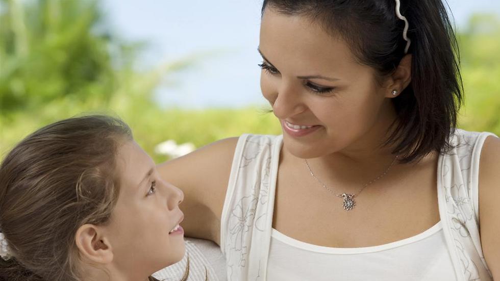 נועה מאמצת כלב by hadas - Illustrated by כתבו וערכו: הדס, לאה נטלי ועדי  - Ourboox.com