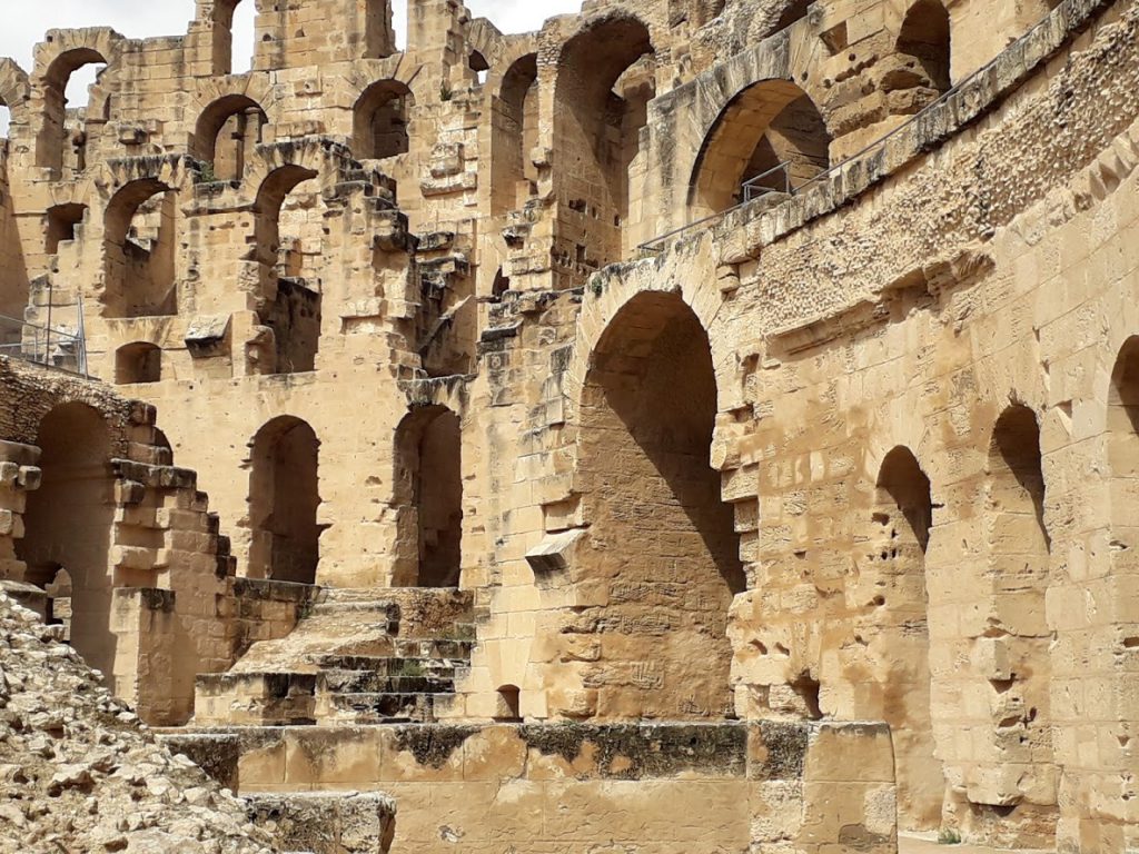 Photos from Tunisia by Ecole primaire Salah Ghodhben - Ourboox.com