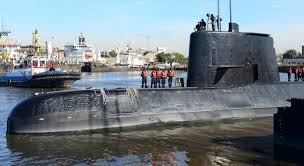 הצוללת by kineret turgeman - Illustrated by כנרת תורג