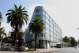 חדי הקרן מהטיילים בחוף ראשון לציון by atarim - Ourboox.com