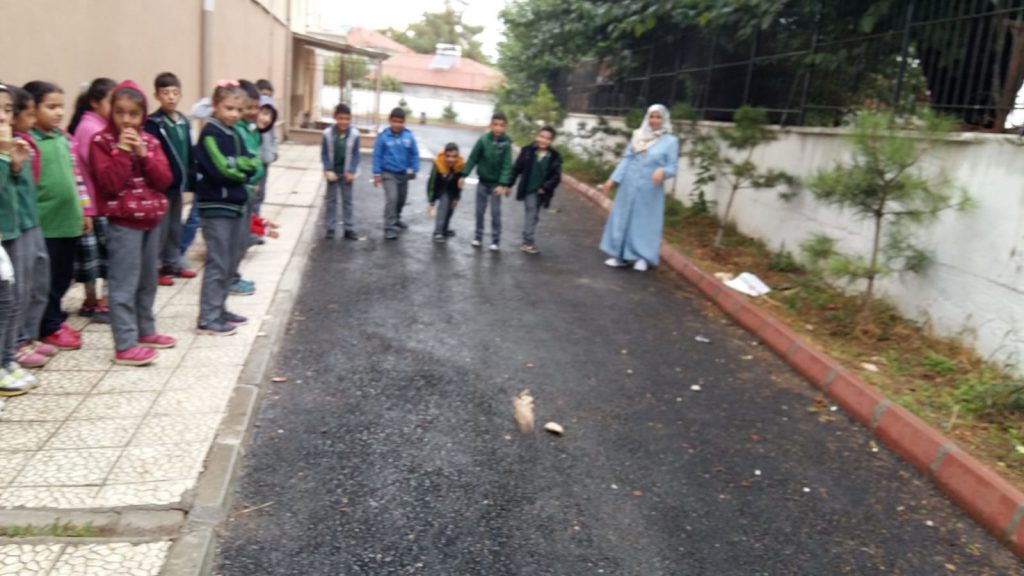 DEDEMİN VE NİNEMİN OYNADIĞI OYUNLAR by makbule - Ourboox.com