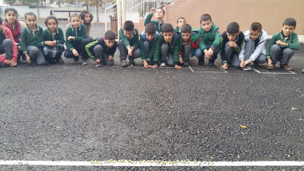 DEDEMİN VE NİNEMİN OYNADIĞI OYUNLAR by makbule - Ourboox.com