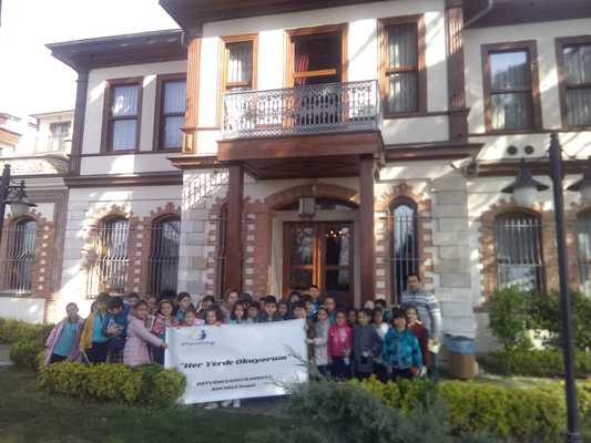 TARİHİ MEKANDA OKUMA by ZELİHA - Ourboox.com