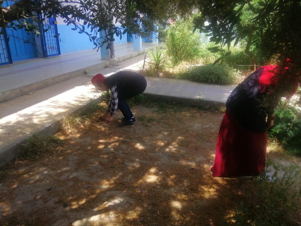 Karagoz and Hacivat by Fatma chakroun - Illustrated by Fatma Chakroun & Dar Fadhal shchool students - Ourboox.com