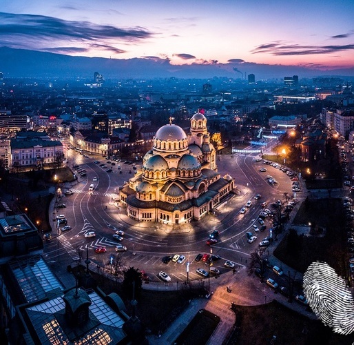 София by Boryana Dimitrova - Illustrated by Боряна Димитрова - Ourboox.com