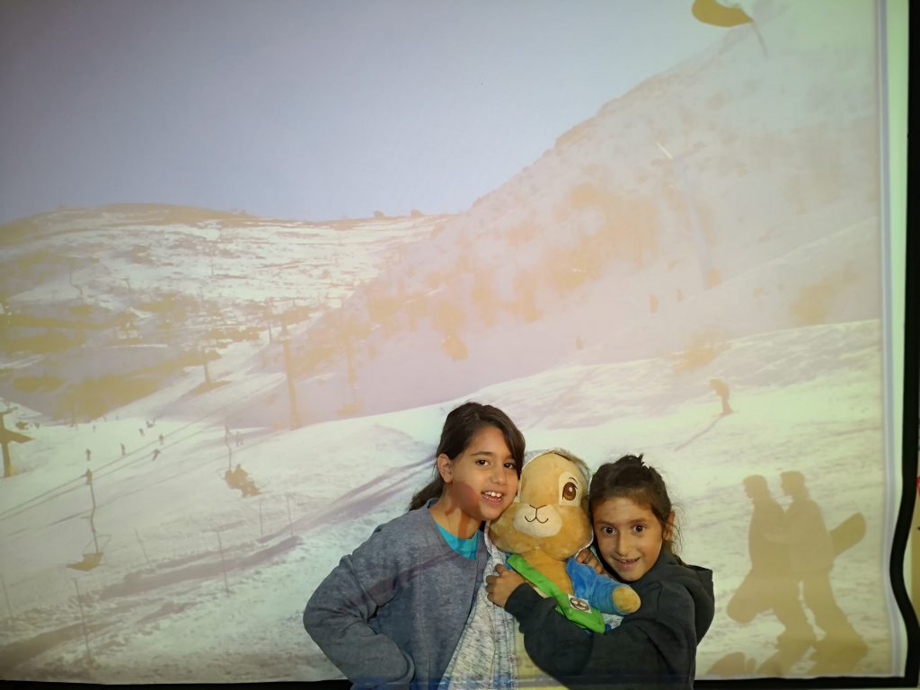 מכתבים מפליקס by Maayan Menashe - Illustrated by מרחב לשם א-3 - Ourboox.com