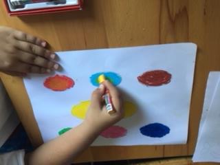 RENKLERİN BÜYÜLÜ DÜNYASI by Ayten KURT - Ourboox.com