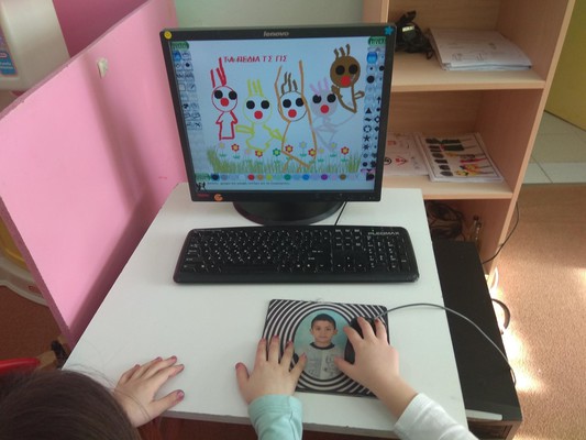 Aiforoulis in action all over the world… by Efi Katsigianni - Ourboox.com