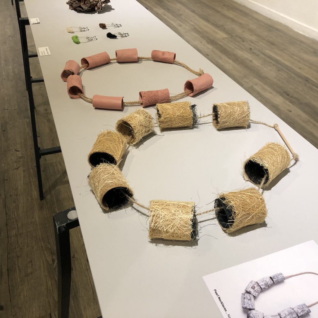 Arab Students at Shenkar College Make Beautiful Things by Mel Rosenberg - מל רוזנברג - Ourboox.com