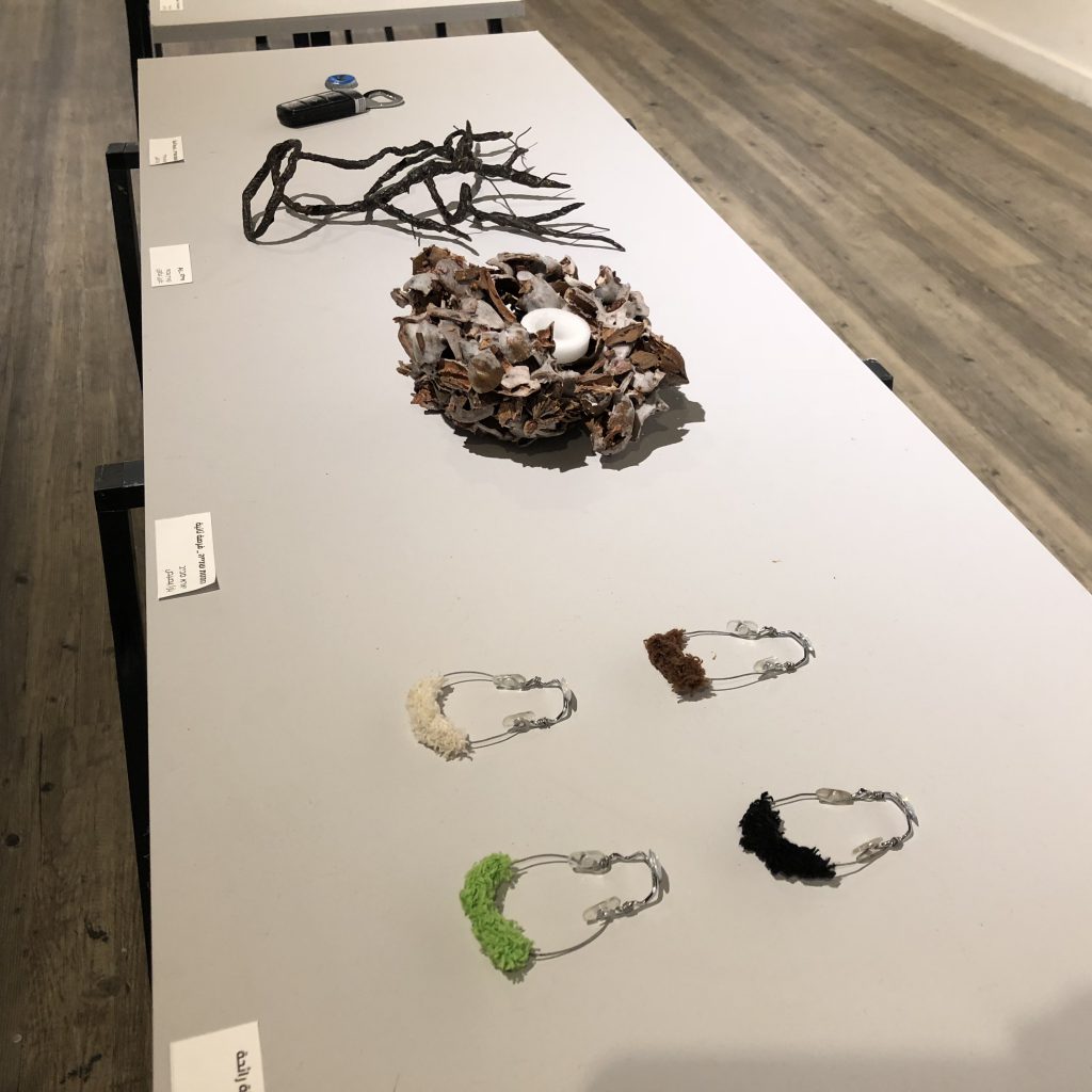 Arab Students at Shenkar College Make Beautiful Things by Mel Rosenberg - מל רוזנברג - Ourboox.com