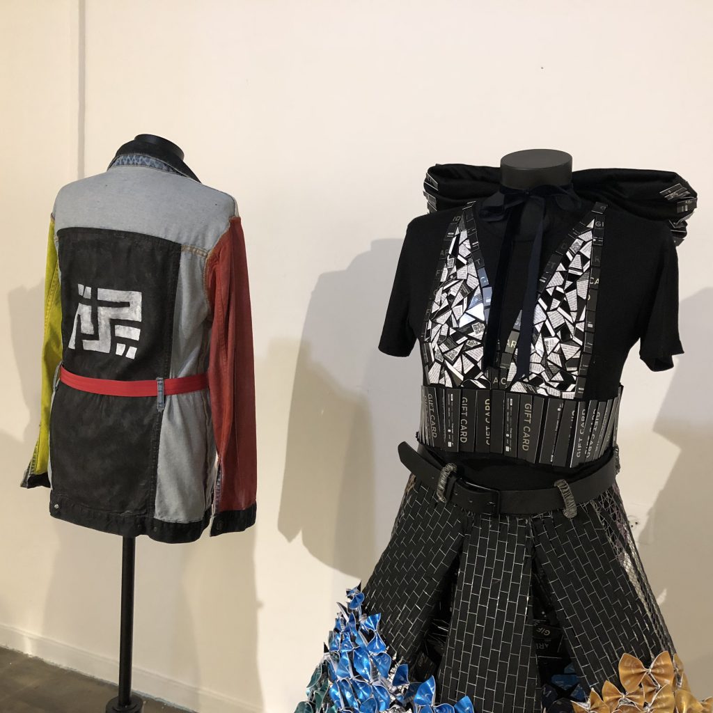 Arab Students at Shenkar College Make Beautiful Things by Mel Rosenberg - מל רוזנברג - Ourboox.com