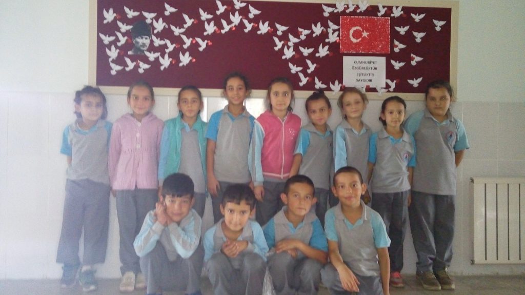 ÇALIŞKAN ARILAR by SEDİDE AVCI - Ourboox.com