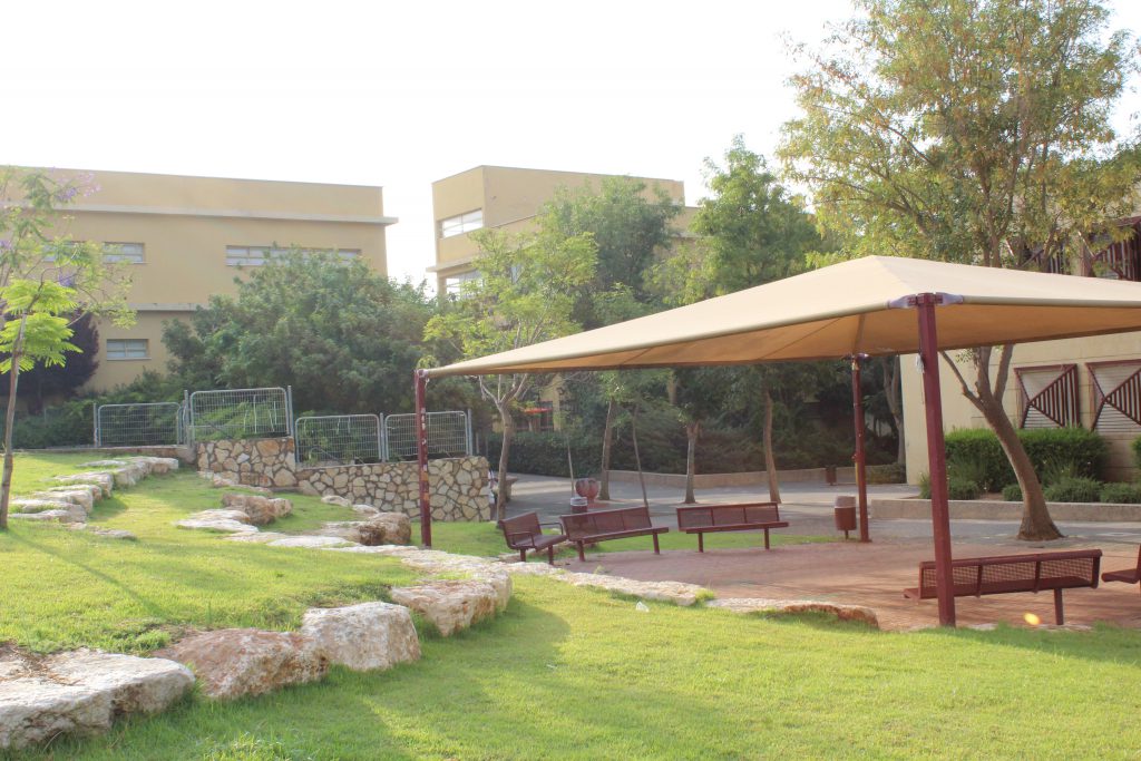 תיכון שוהם בתמונות by Ariel Klefner - Ourboox.com