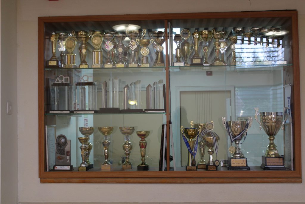 תיכון שוהם בתמונות by Ariel Klefner - Ourboox.com