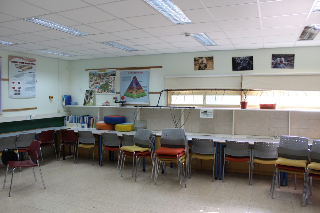 תיכון שוהם בתמונות by Ariel Klefner - Ourboox.com