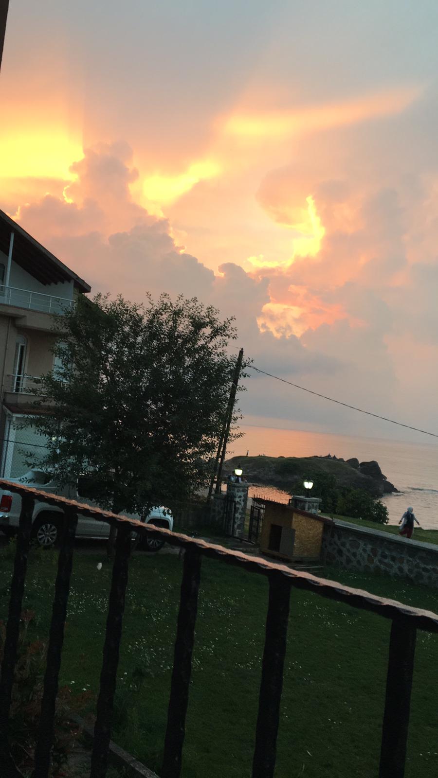 DENİZİN MAVİSİNDE YEŞİLİN GÖLGESİNDE ÜNYE by Gülcan Çiçek - Ourboox.com