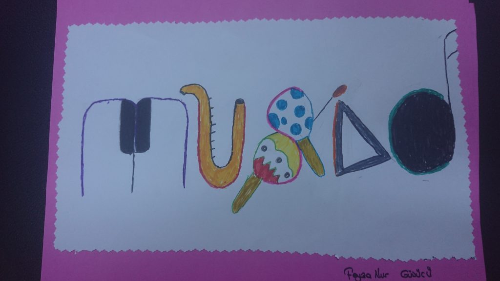 Summer Camp / Snapwords Exhibition by Nilüfer Dinç - Ourboox.com