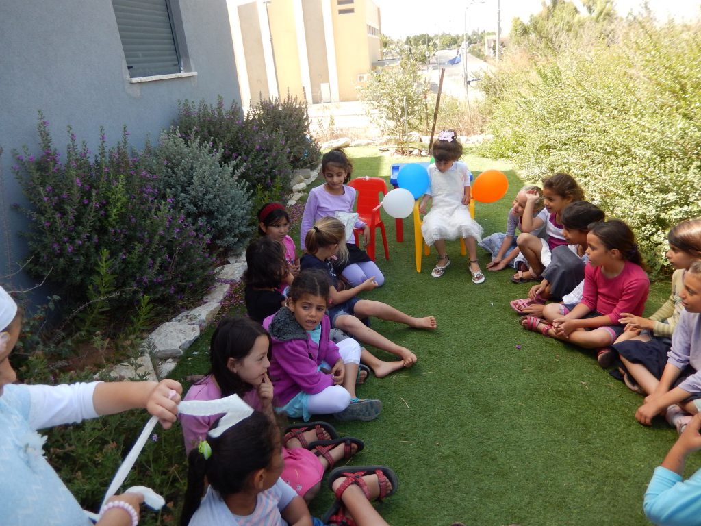 ספר זיכרונות מישפחתי by reshit - Illustrated by עיברית - Ourboox.com