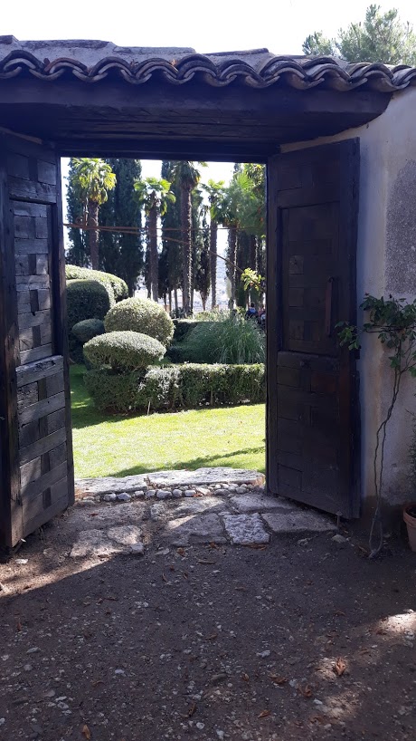 Erasmus Project – Challenges for rural schools by eTwinning group - Illustrated by Partnership Erasmus KA2 - Ourboox.com