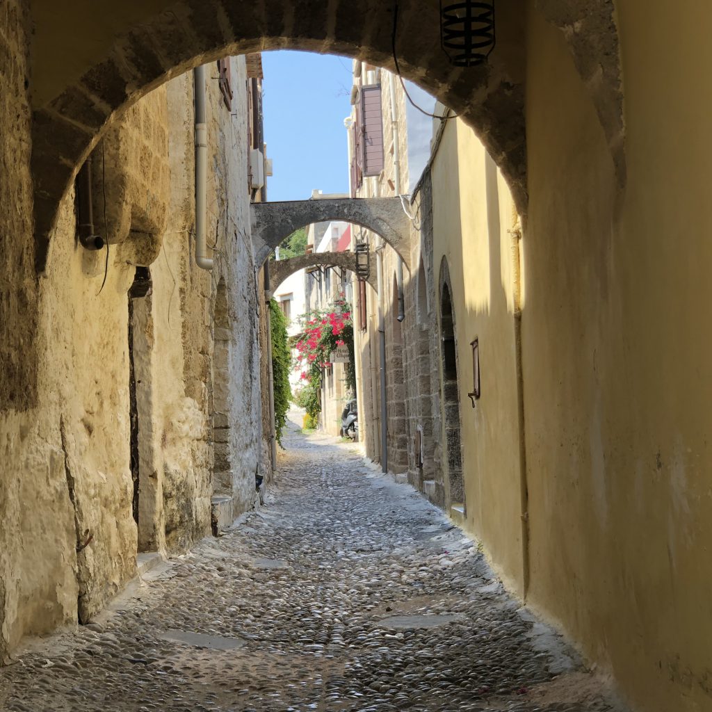 Lost in Rhodes by Mel Rosenberg - מל רוזנברג - Ourboox.com