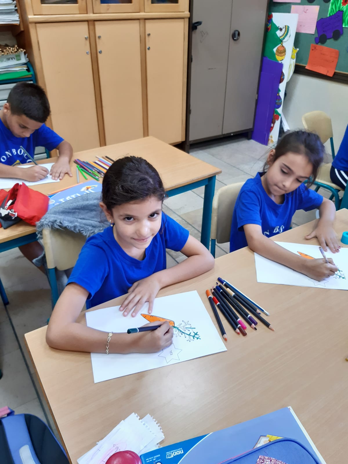 ننطلق معاً بالمسيرة التعليمية بالتحدي والمثابرة by rita - Illustrated by مربيتنا الجميلة - Ourboox.com