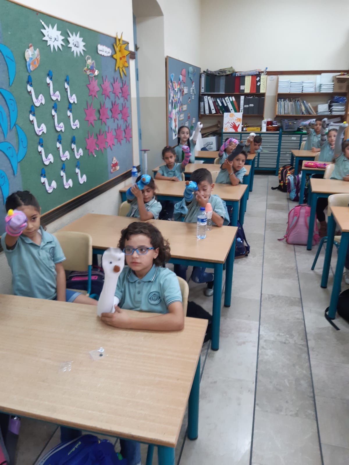 ننطلق معاً بالمسيرة التعليمية بالتحدي والمثابرة by rita - Illustrated by مربيتنا الجميلة - Ourboox.com