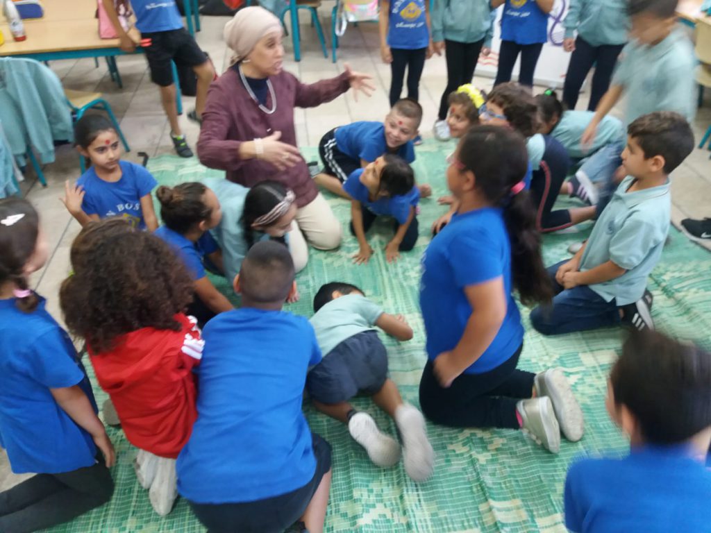 ننطلق معاً بالمسيرة التعليمية بالتحدي والمثابرة by rita - Illustrated by مربيتنا الجميلة - Ourboox.com