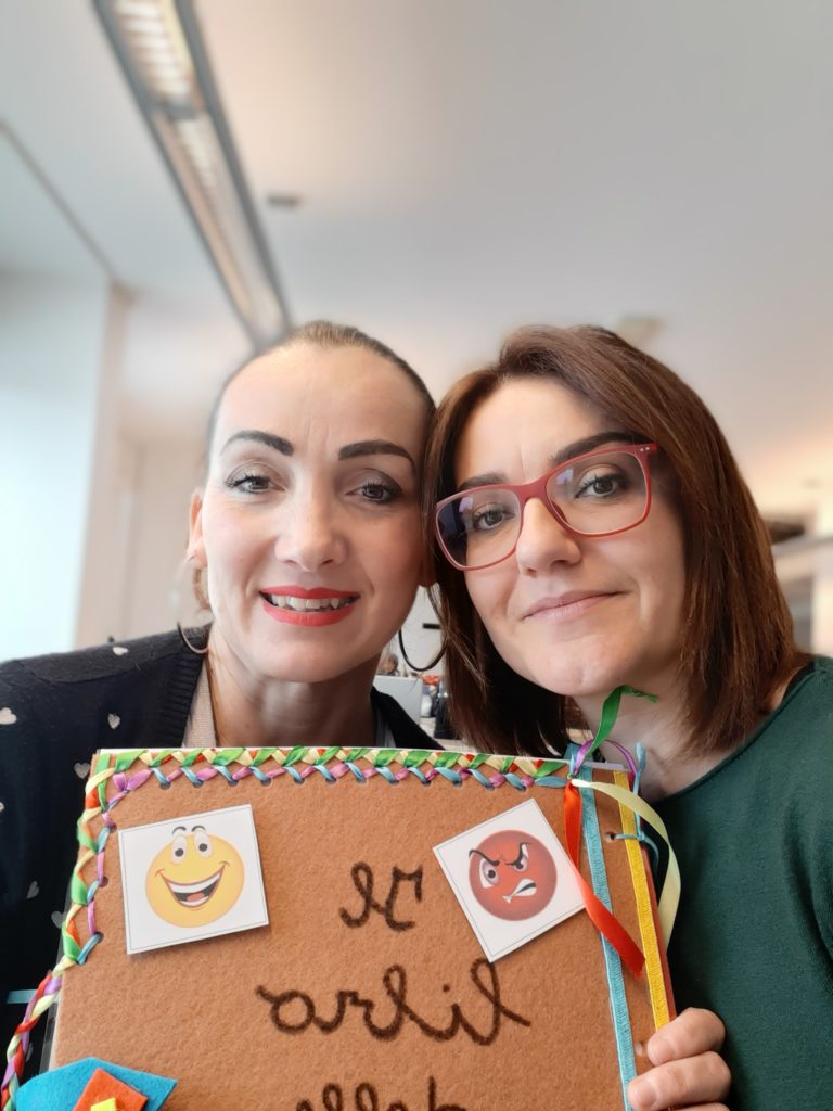 Lavorare sul libro sensoriale by Vincenza e Emilia - Illustrated by Vincenza & Emilia  - Ourboox.com