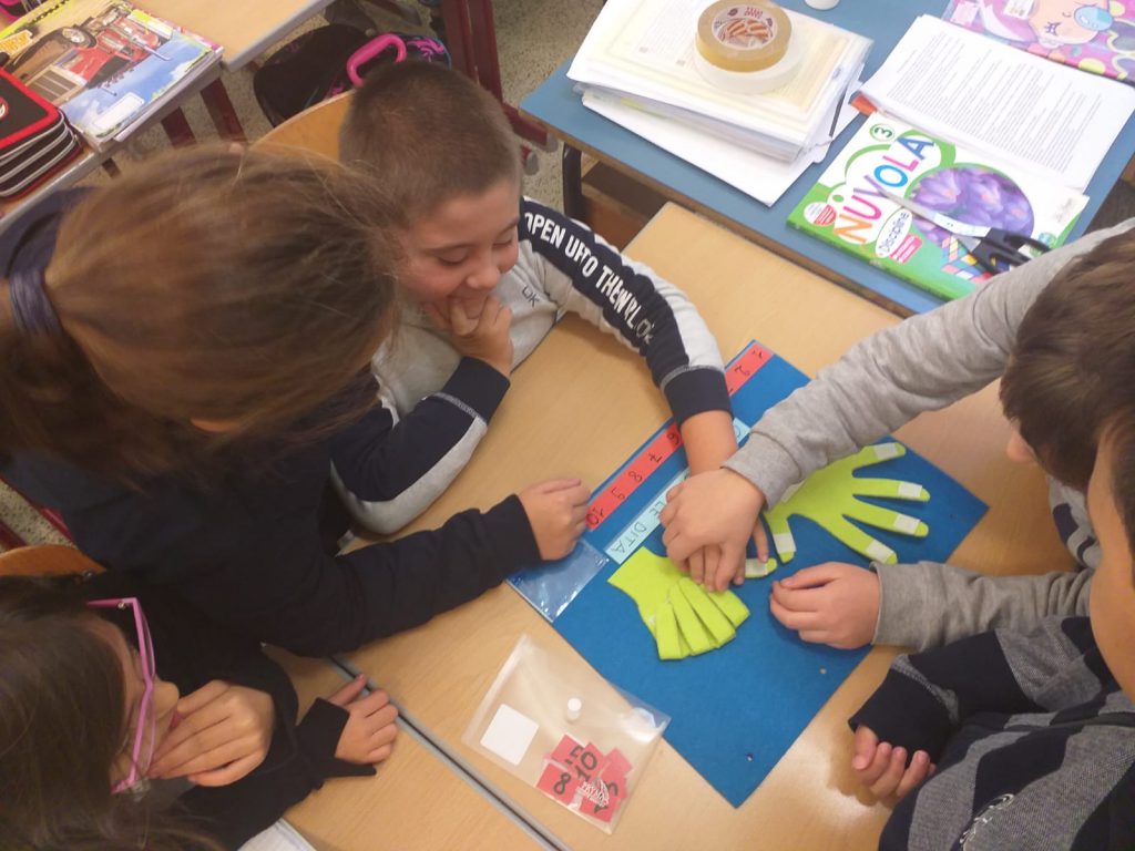 Lavorare sul libro sensoriale by Vincenza e Emilia - Ourboox.com