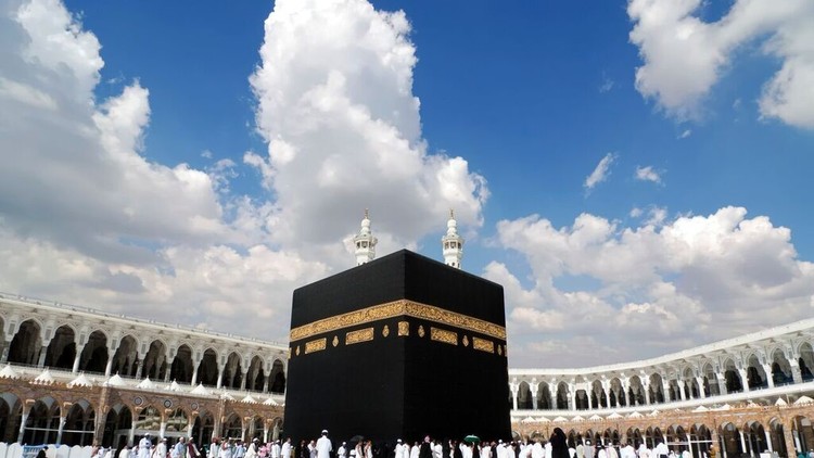 Islamic mosques by Laila abu asba - Illustrated by Laila Abu Asba - Ourboox.com