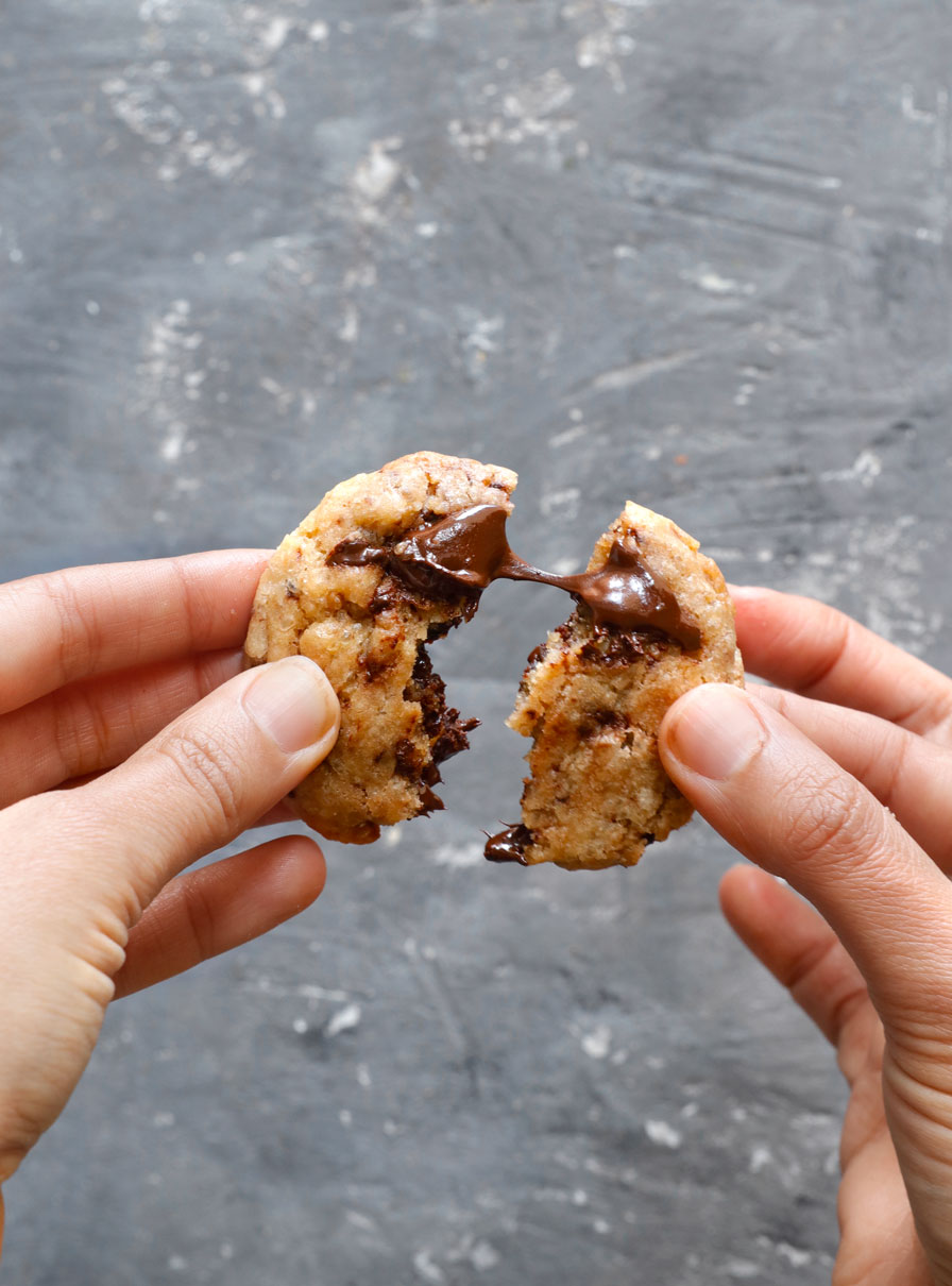 מעשה בגנב העוגיות-הסופר אנונימי. (מטלה למכללת הרצוג) by meirav ariela - Ourboox.com