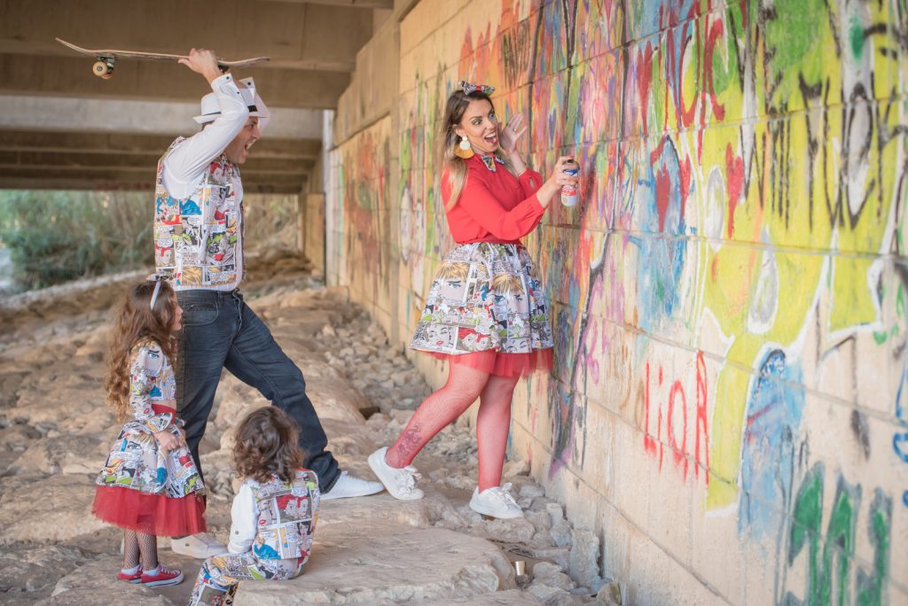 פורים 2019 – משפחת קומיקס by bat-el salamon - Ourboox.com