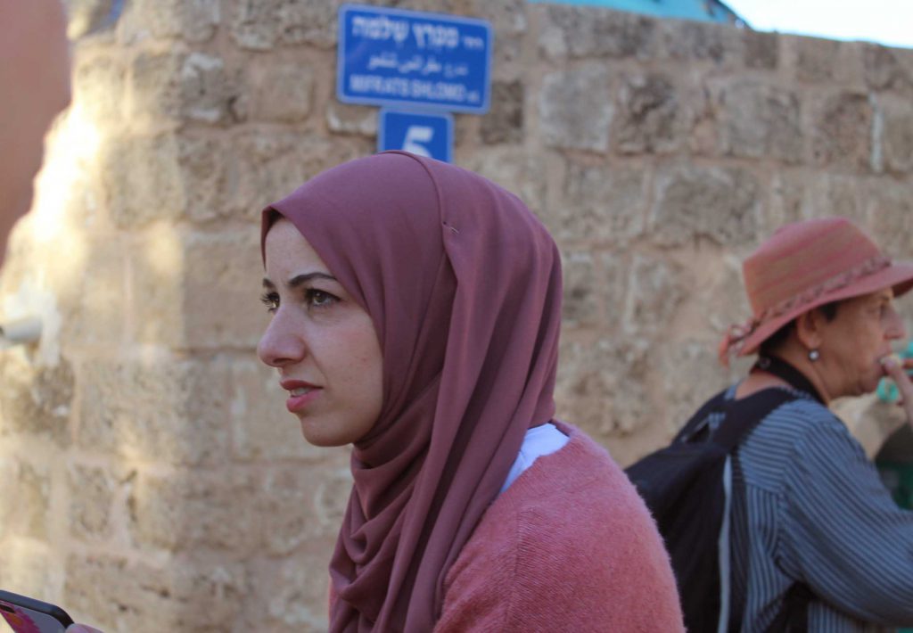 מבט by sharona - Illustrated by שרונה תמיר - Ourboox.com