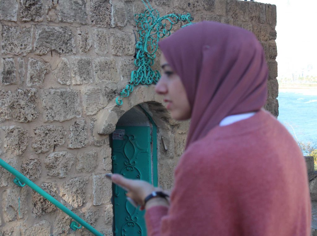 מבט by sharona - Illustrated by שרונה תמיר - Ourboox.com