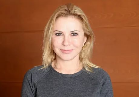 Women in Economy by SABAREANU LACRIMIOARA - Ourboox.com