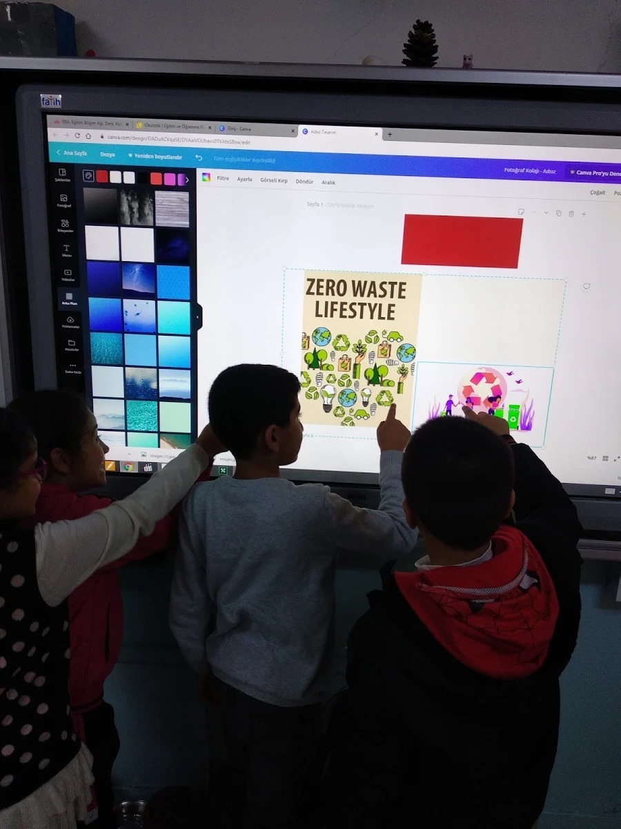 ZERO WASTE STUDENTS WEB 2.0 TOOLS by belgin dasdemir - Illustrated by ZERO WASTE STUDENTS - Ourboox.com