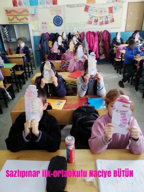 GAMENGLISH HAPPY NEW YEAR CARDS by belgin dasdemir - Ourboox.com