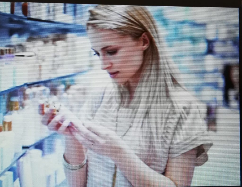 LA COSMETICA by jessica - Ourboox.com