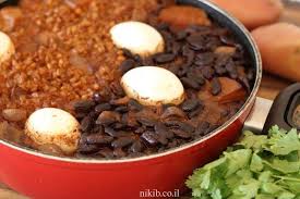 מזרח תיכון by KARINA - Ourboox.com