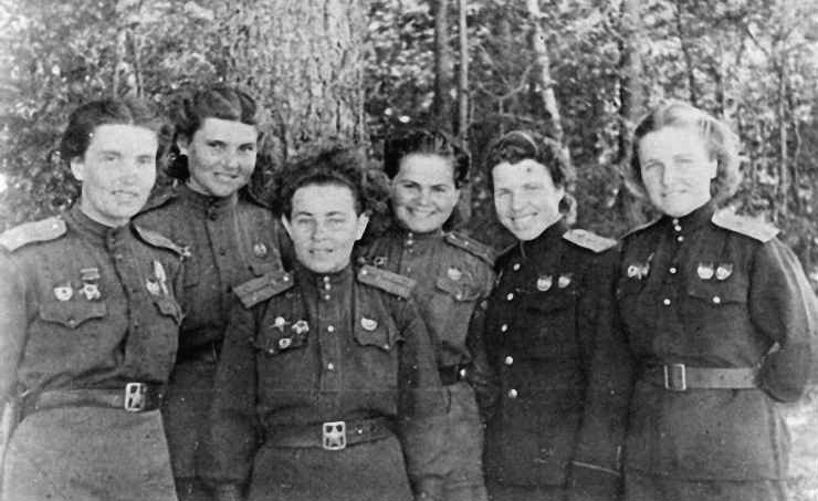 The Night Witches by noga ben porat - Illustrated by Noga Ben-Porat - Ourboox.com